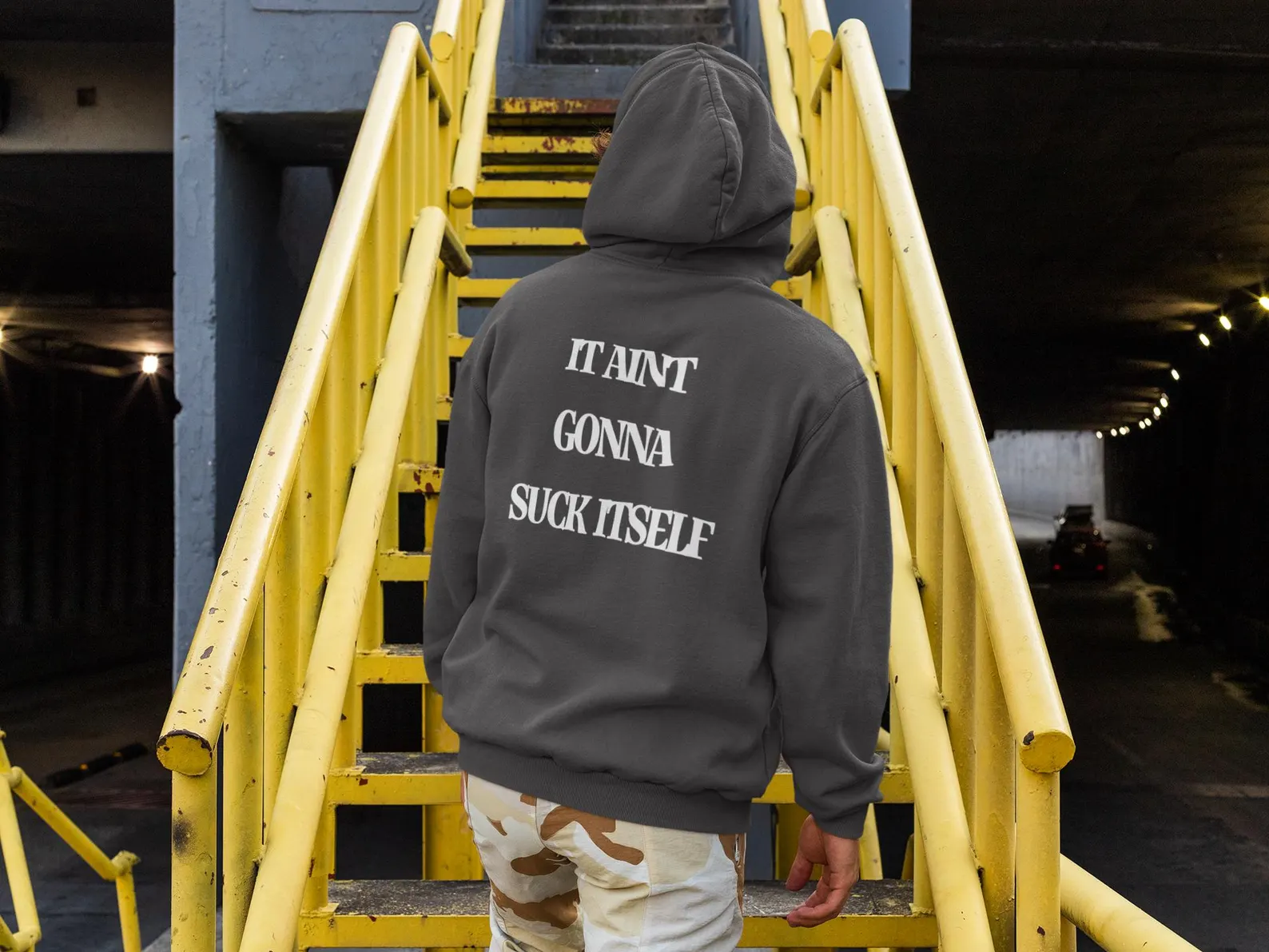 It Ain't Gonna Suck Itself